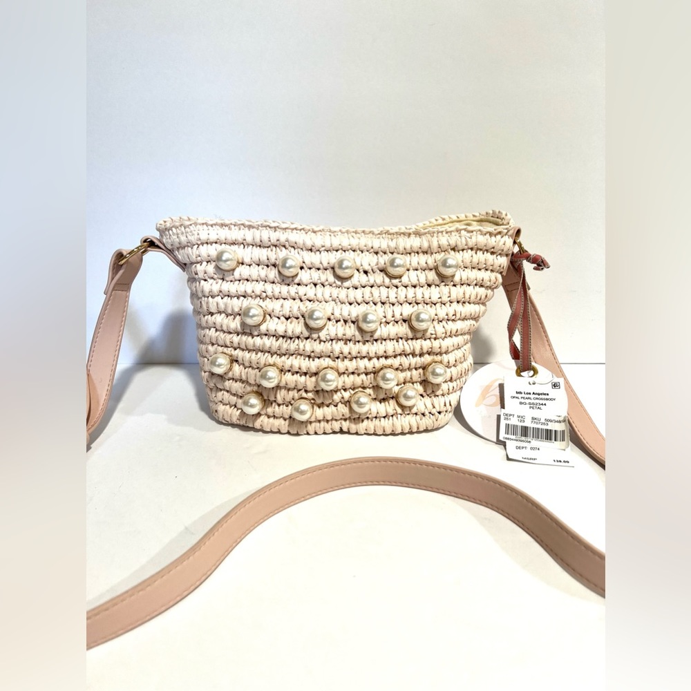 NWT btb Los Angeles Opal Pearl Pale Pink Straw Natural Crossbody Bag